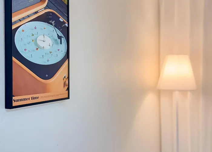 Villa 1'near Hongdae Station, 30sec On Foot