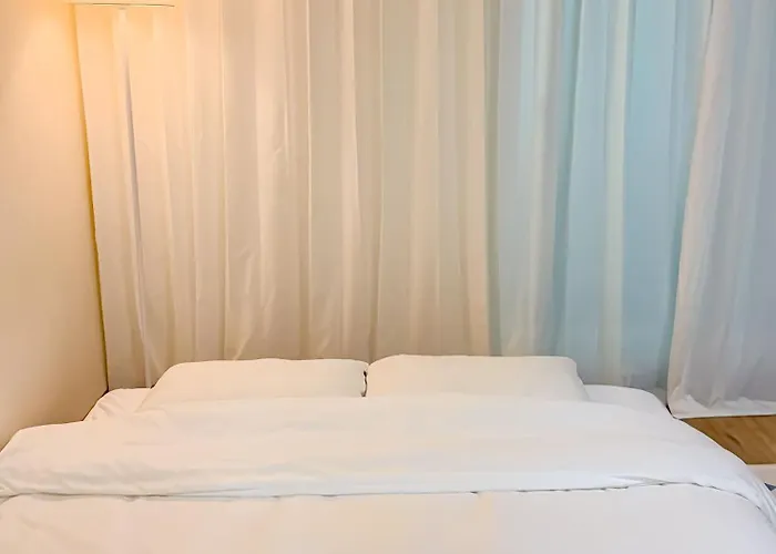1'near Hongdae Station, 30sec On Foot Villa